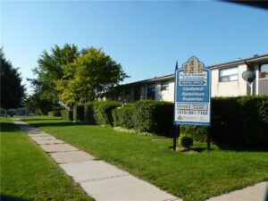 Hucknall Apartments — rental apartment community in North York, Toronto (photo 5)