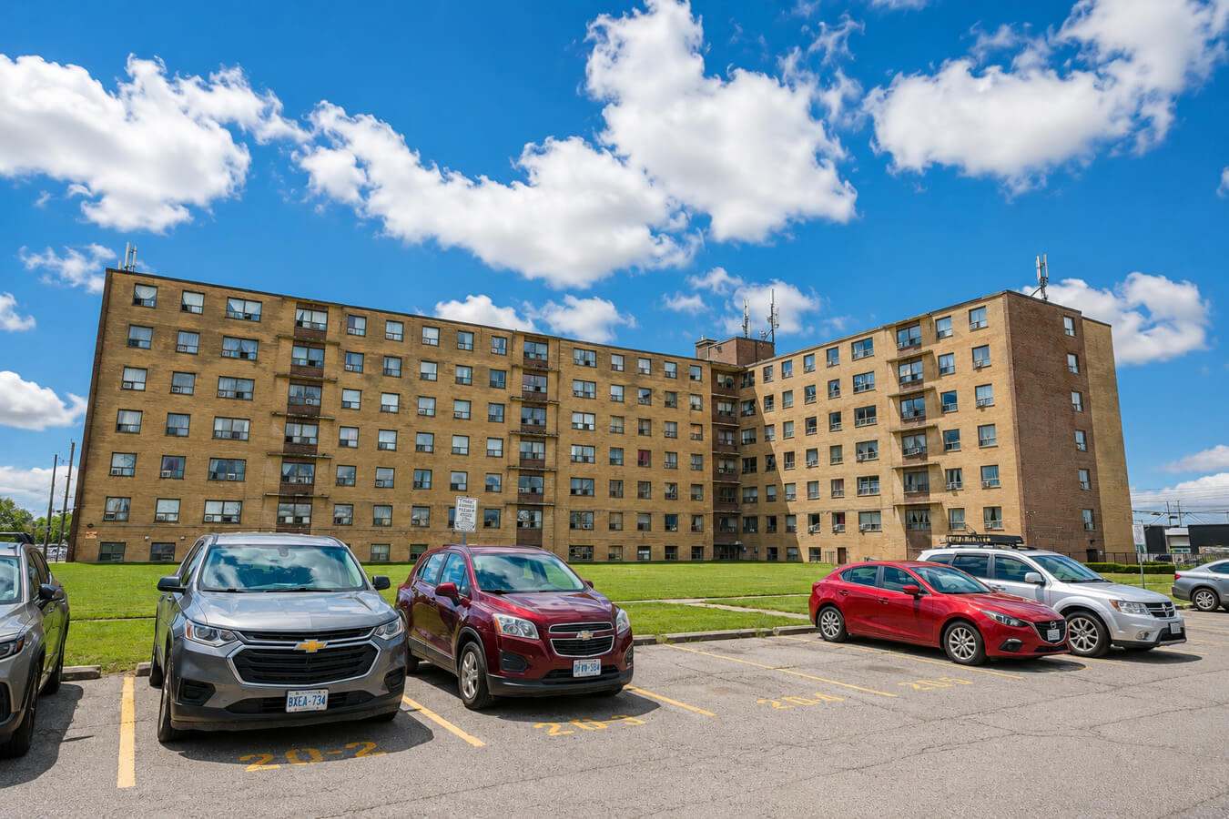 Benville Court Apartments