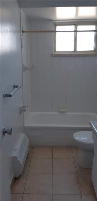 1-bedroom suite at Duncanwoods Manor, North York, Toronto