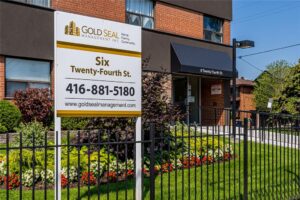 Fairfield Towers — rental apartment community in Etobicoke, Toronto (photo 7)
