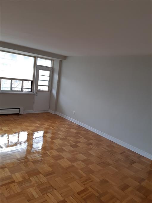 Studio suite at Gulliver Towers, North York, Toronto