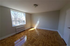 Humber River Apartments — rental apartment community in Etobicoke, Toronto (photo 7)
