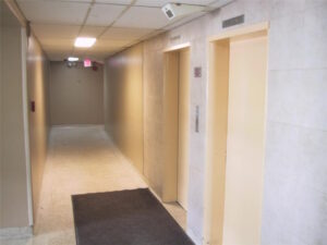 Parkway Manor — rental apartment community in Scarborough, Toronto (photo 5)