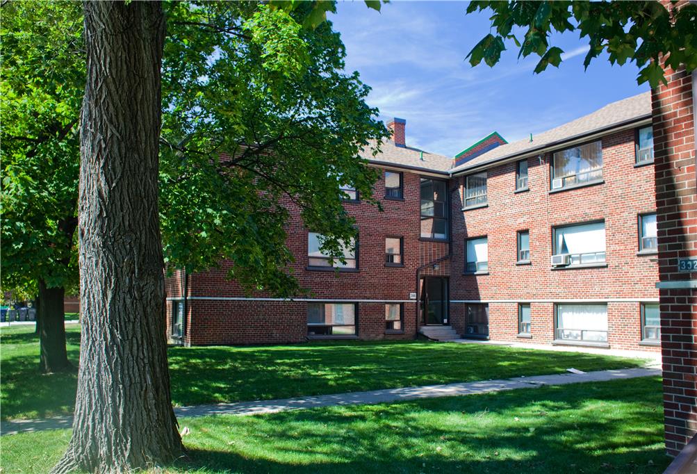 Wilson Apartments — rental apartment community in North York, Toronto (photo 1)